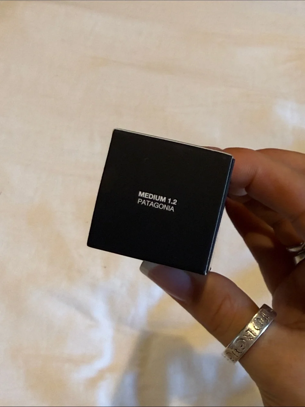 NARS Natural Radiant Longwear Foundation – PATAGONIA M1.2